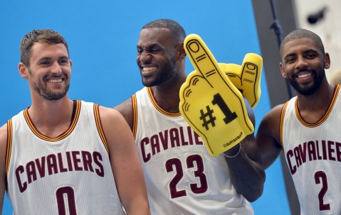 华体会app体育在线下载-意难平！当年乐福首节狂轰34分 最后1分钟欧文不喂球&amp;自己连铁3投