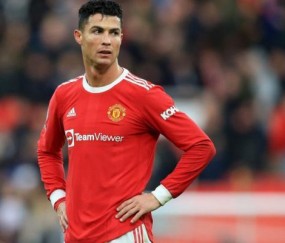 曼联下赛季没欧冠 C罗或离开 去皇马巴黎或拜仁？