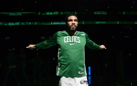 华体会体育官网-明天绿军客战黄蜂 塔图姆&amp;杰伦·布朗&amp;奎塔&amp;怀特出战成疑