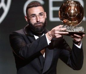 华体会app安装-本泽马：儿时的小皮球变成了金球，这就是我的人生